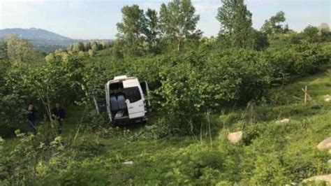 O­r­d­u­­d­a­ ­m­i­n­i­b­ü­s­ ­f­ı­n­d­ı­k­ ­b­a­h­ç­e­s­i­n­e­ ­u­ç­t­u­:­ ­5­ ­y­a­r­a­l­ı­